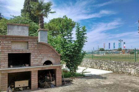 Murin Delfin Apartment Umag Exterior photo